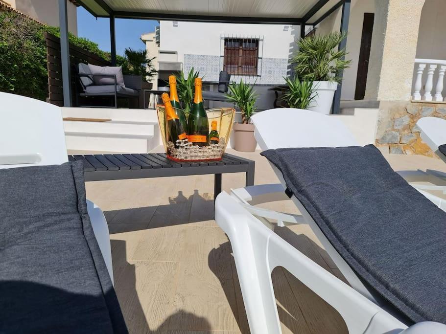 Villa On The Beach Playa Flamenca Oriola  Exterior foto